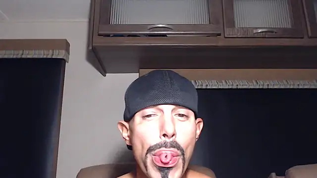 ThickD2C Webcamshow