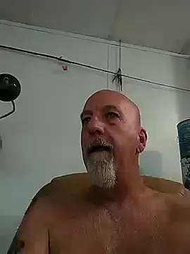 Yankeedave420n Live XXX chat