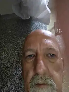 Yankeedave420's Webcam Show