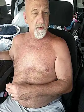 Yankeedave420's Live XXX Chat