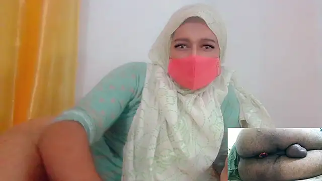 Show de Hijab_Crossy na webcam