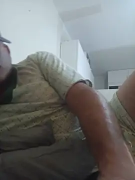 chicoguapo8 webcam show
