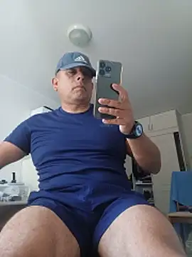 chicoguapo8 在線直播表演