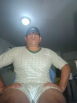 chicoguapo8's Webcam Show