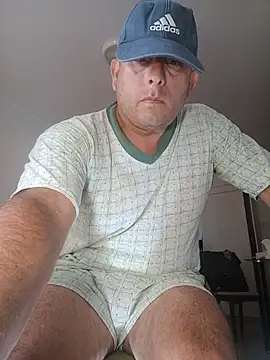 chicoguapo8 Show in webcam