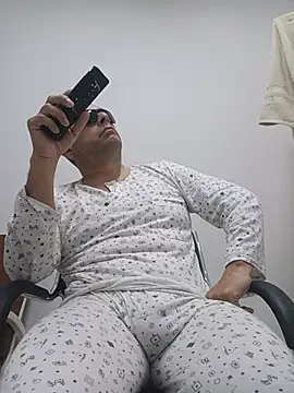 Webkamerová show chicoguapo8