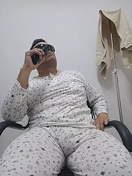 chicoguapo8 webcam show