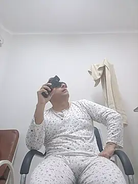 chicoguapo8 Webcam Show