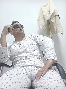 chicoguapo8 – webcam-show