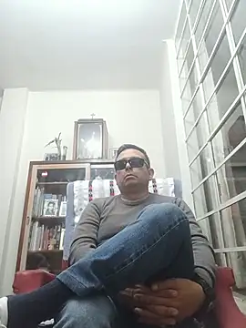 Show de chicoguapo8 na webcam