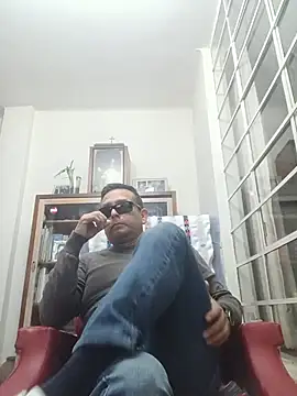 chicoguapo8 – webcam-show