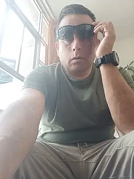 chicoguapo8 webkamerás műsora