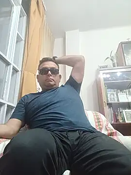 Show de chicoguapo8 na webcam