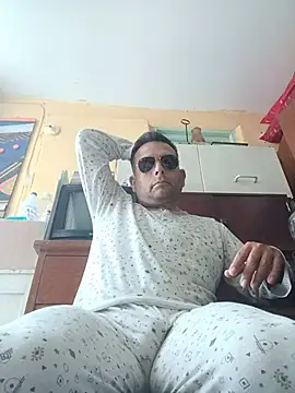 chicoguapo8 webcam show