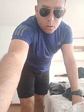 chicoguapo8 网络视讯表演