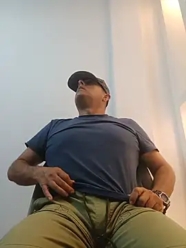 chicoguapo8 网络视讯表演