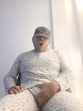 Webkamerová show chicoguapo8