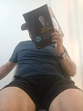 chicoguapo8's Webcam Show