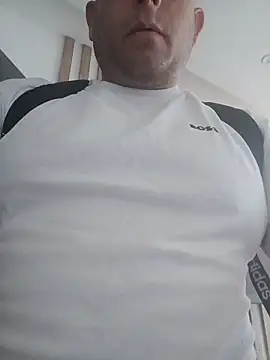 chicoguapo8 – webcam-show
