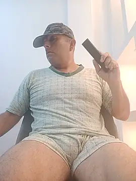 chicoguapo8 webcam show