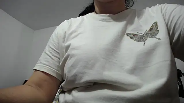 alexa_milsf's Webcam Show