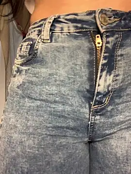 Estefani_32 现场XXX聊天