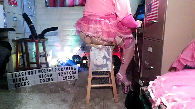 tgirljillforbbc webcam show