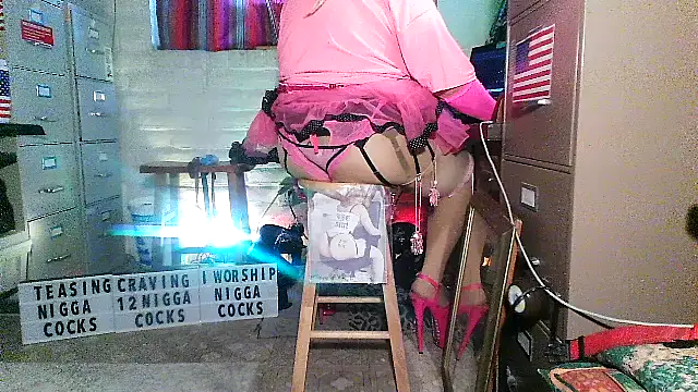 Вебкам-шоу tgirljillforbbc