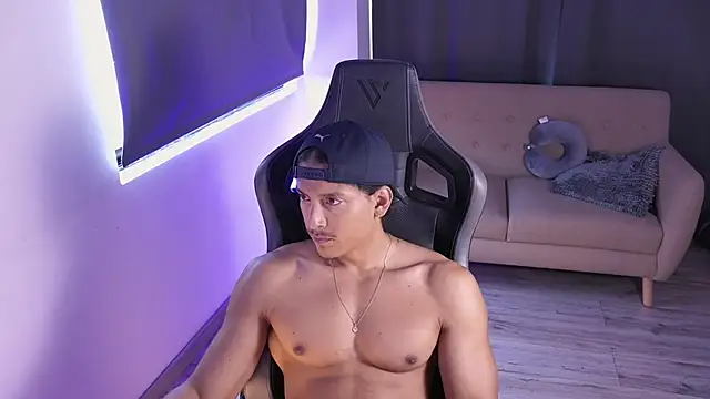 הופעת וובקאם של Liam_V