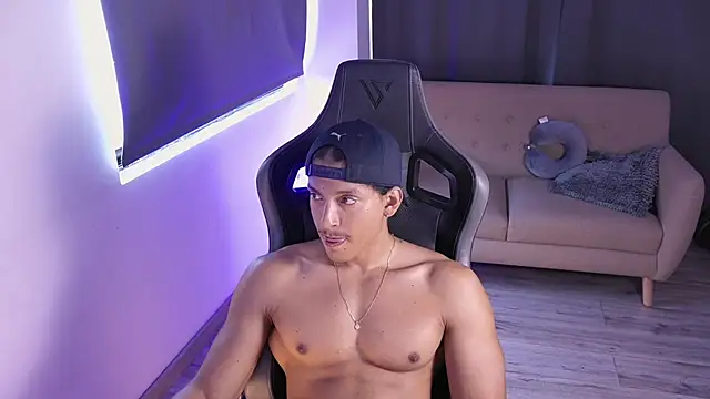 Liam_V 网络视讯表演