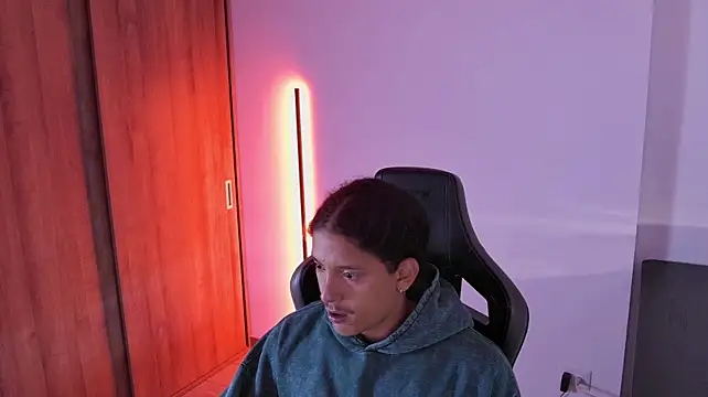 Liam_V Шоу с уебкамера