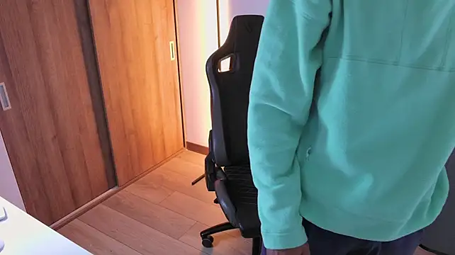 Liam_V Adlı Modelin Web Kamerası Şovu