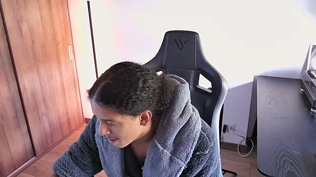 عرض كام Liam_V