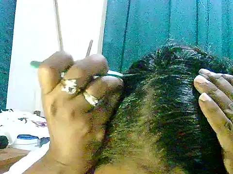 Ansh1307's Live XXX Chat