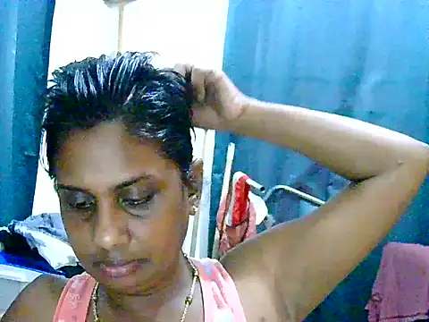 Ansh1307's Live XXX Chat