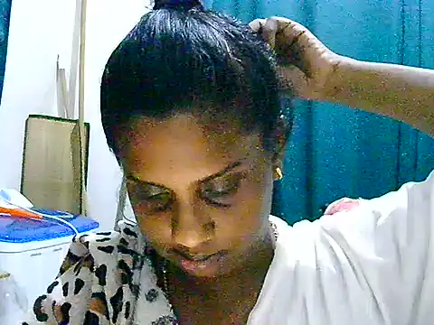 Chat +18 de Ansh1307 ao vivo
