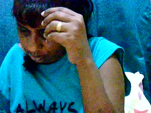 Ansh1307's Live XXX Chat