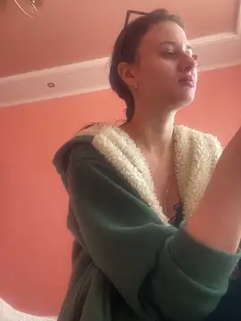 Chat soba uživo modela Flossy_Vettie