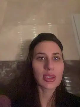Flossy_Vettie Chat XXX in diretta