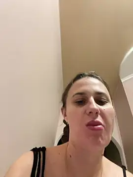Flossy_Vettie's Live XXX Chat