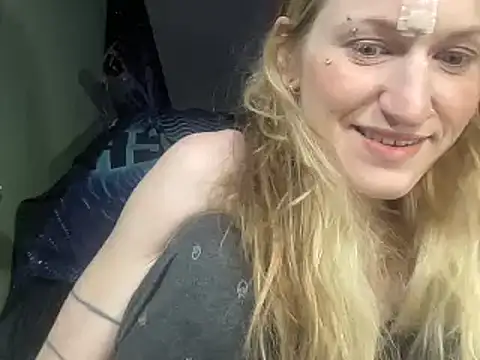lavender_spits webkamerás műsora