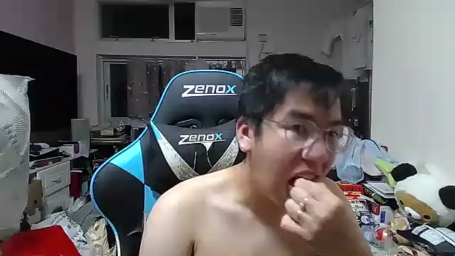 charlie_xdd 网络视讯表演