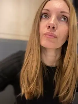 Chatroom XXX en direct de miss_darsi
