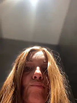 miss_darsi élő XXX-chatje