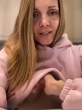 Živý XXX chat miss_darsi