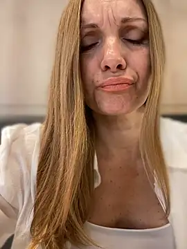 miss_darsi Chat XXX in diretta