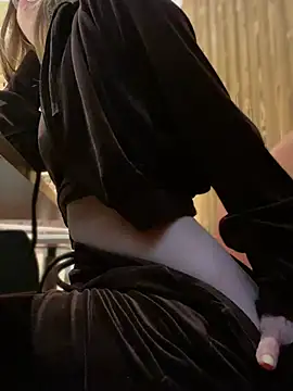 miss_darsi Adlı Modelin Canlı XXX Sohbeti