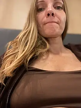 Chat XXX en directo de miss_darsi