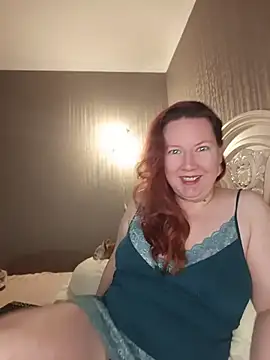 GoddessLara's Live XXX Chat