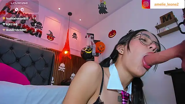 AMELIELEONE's Webcam Show